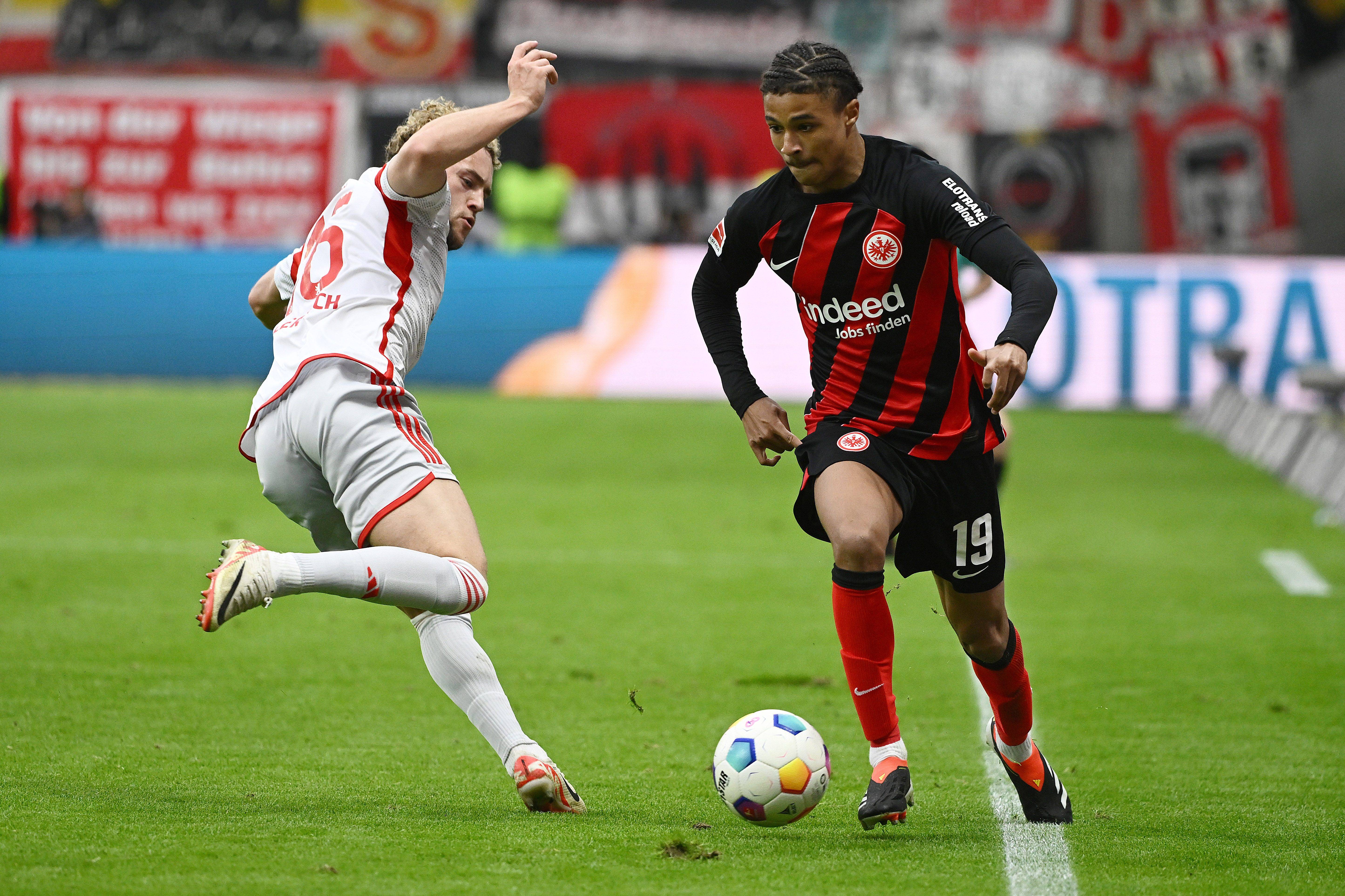 德甲劲旅将迎战英超霸主，争夺欧冠冠军