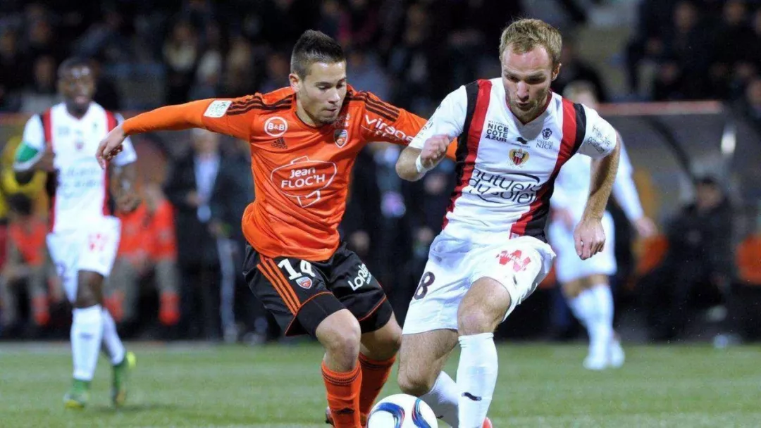 负于亚眠，保级压力不减