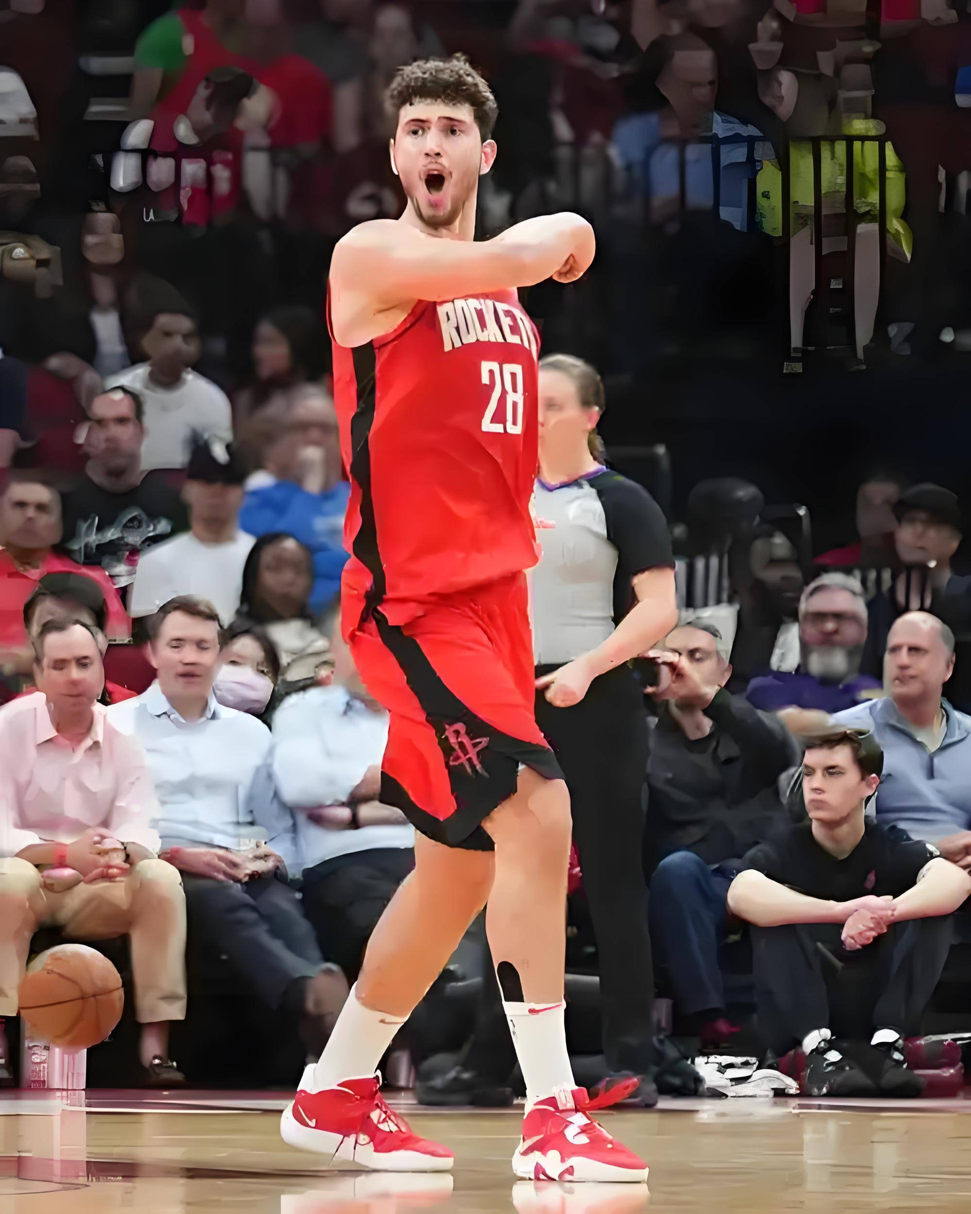 火箭击败尼克斯继续领跑